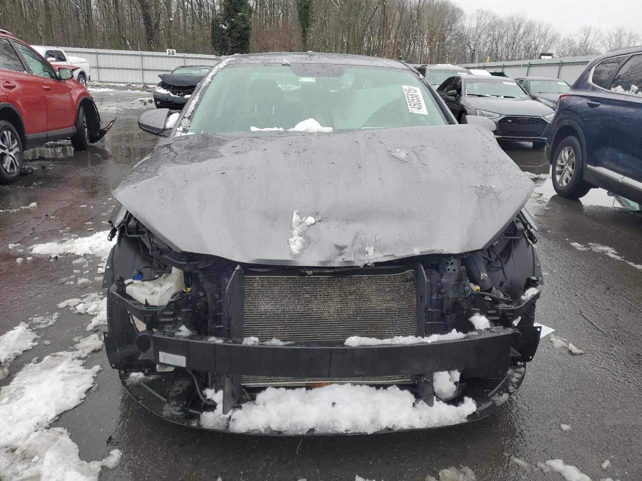 2018 HYUNDAI ELANTRA SE - Фото 5