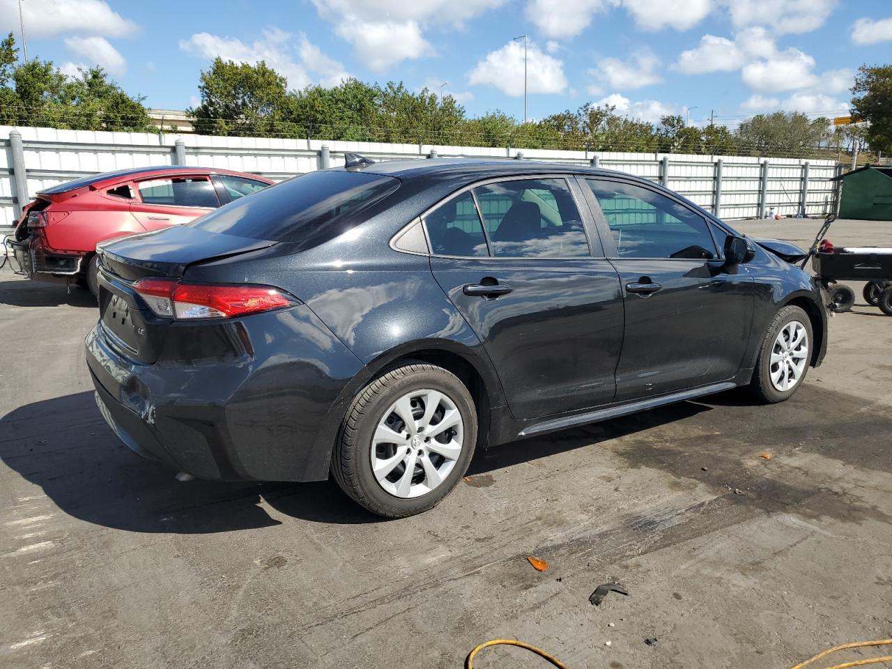 2020 TOYOTA COROLLA LE - Image 3