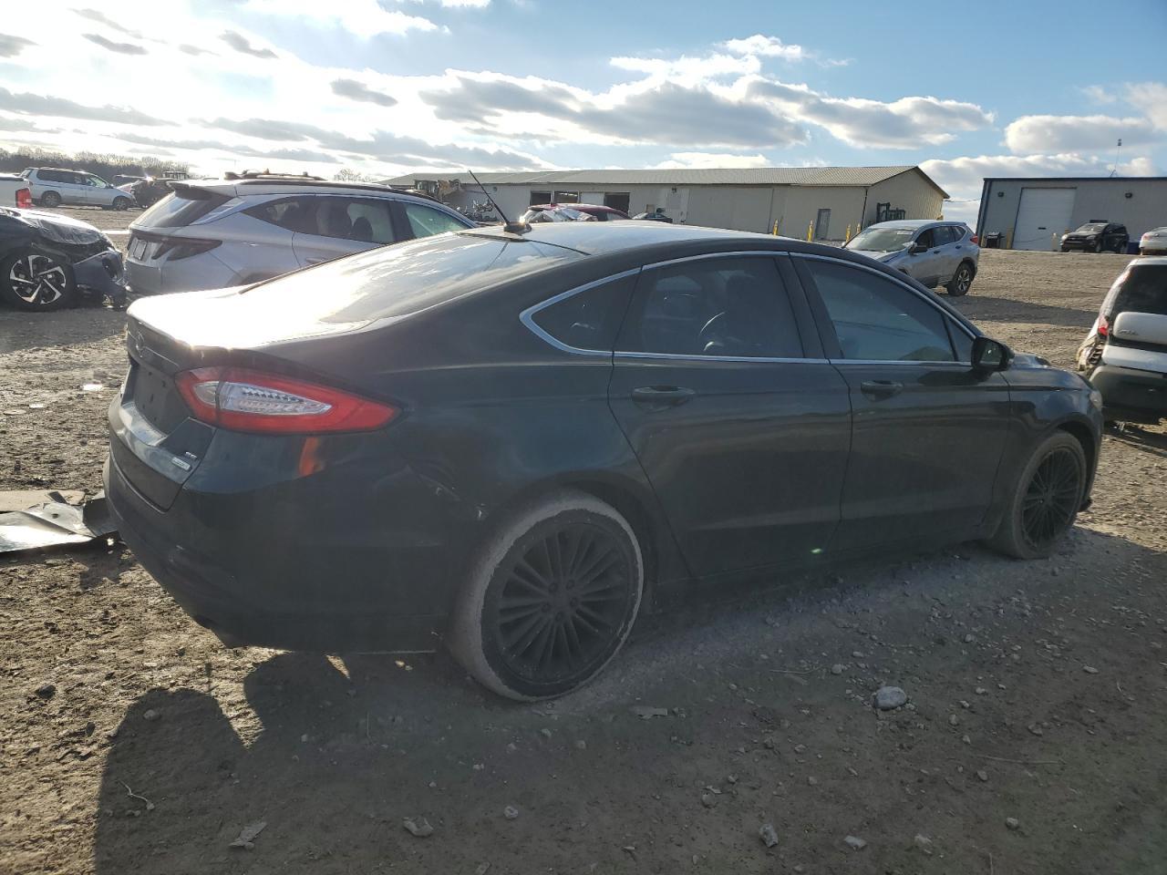 2014 FORD FUSION SE - Image 3