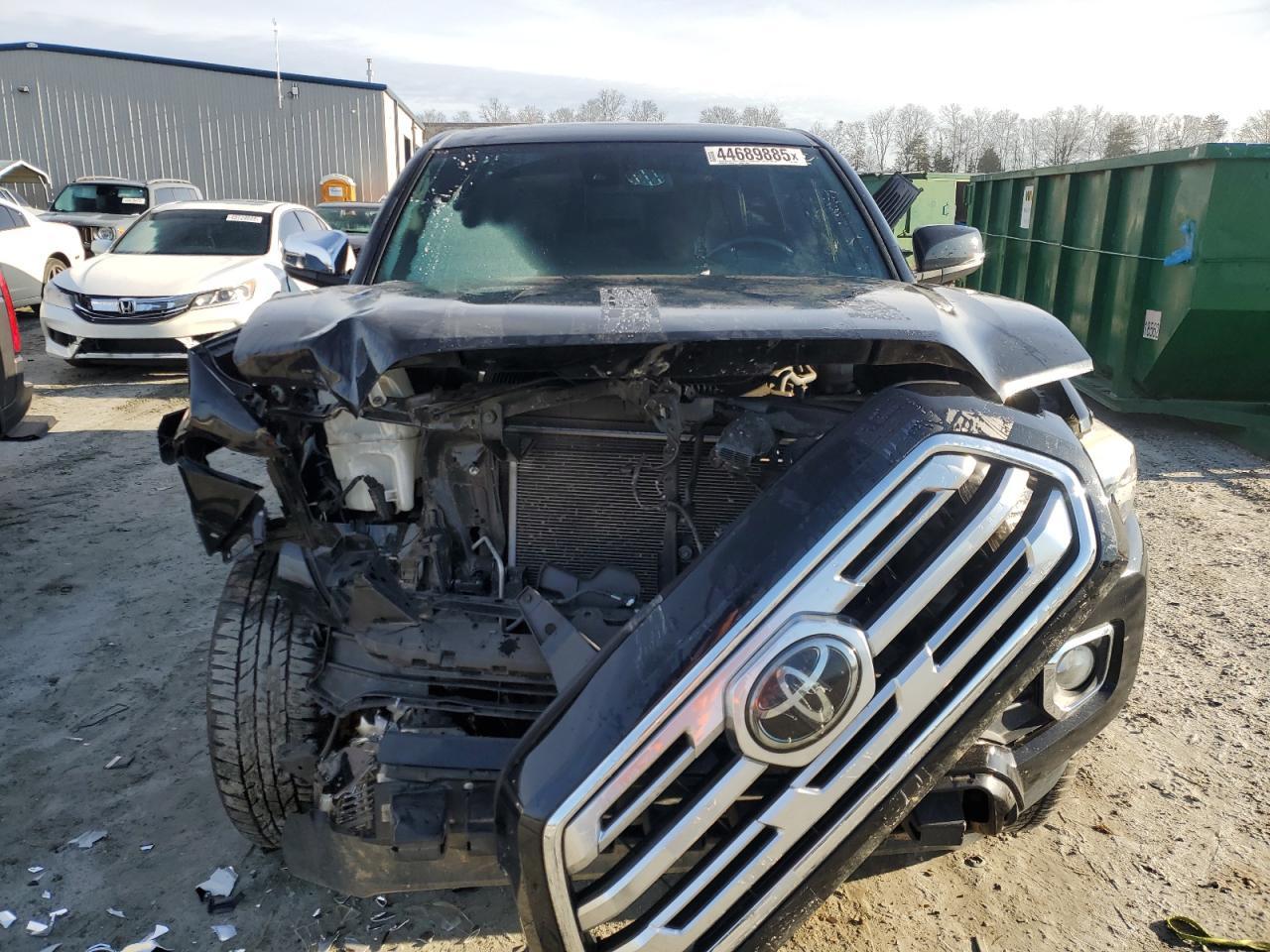 2018 TOYOTA TACOMA DOU - Фото 5