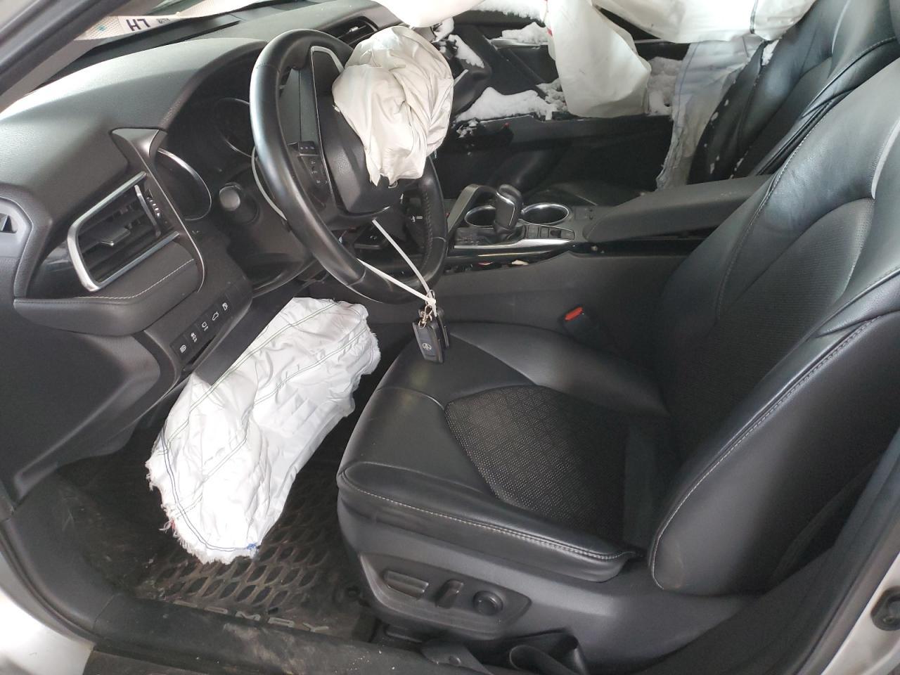 2018 TOYOTA CAMRY XSE - Image 7
