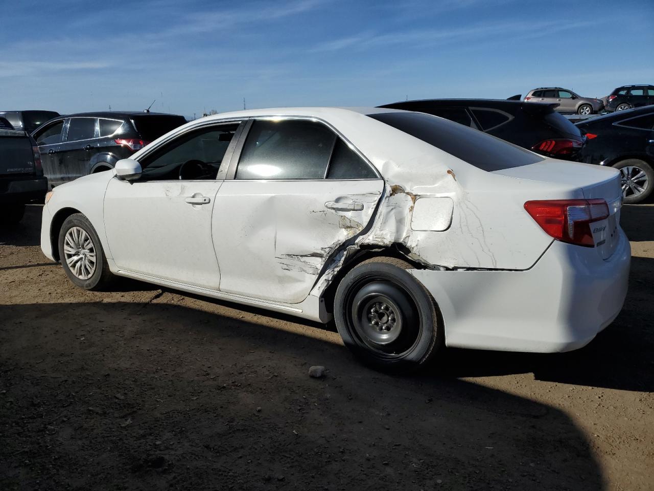 2014 TOYOTA CAMRY L - Image 2