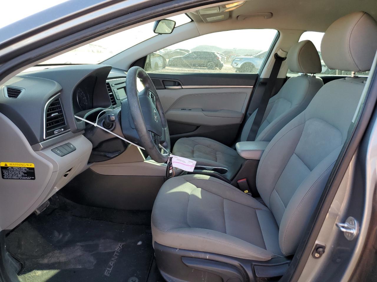 2018 HYUNDAI ELANTRA SE - Фото 7