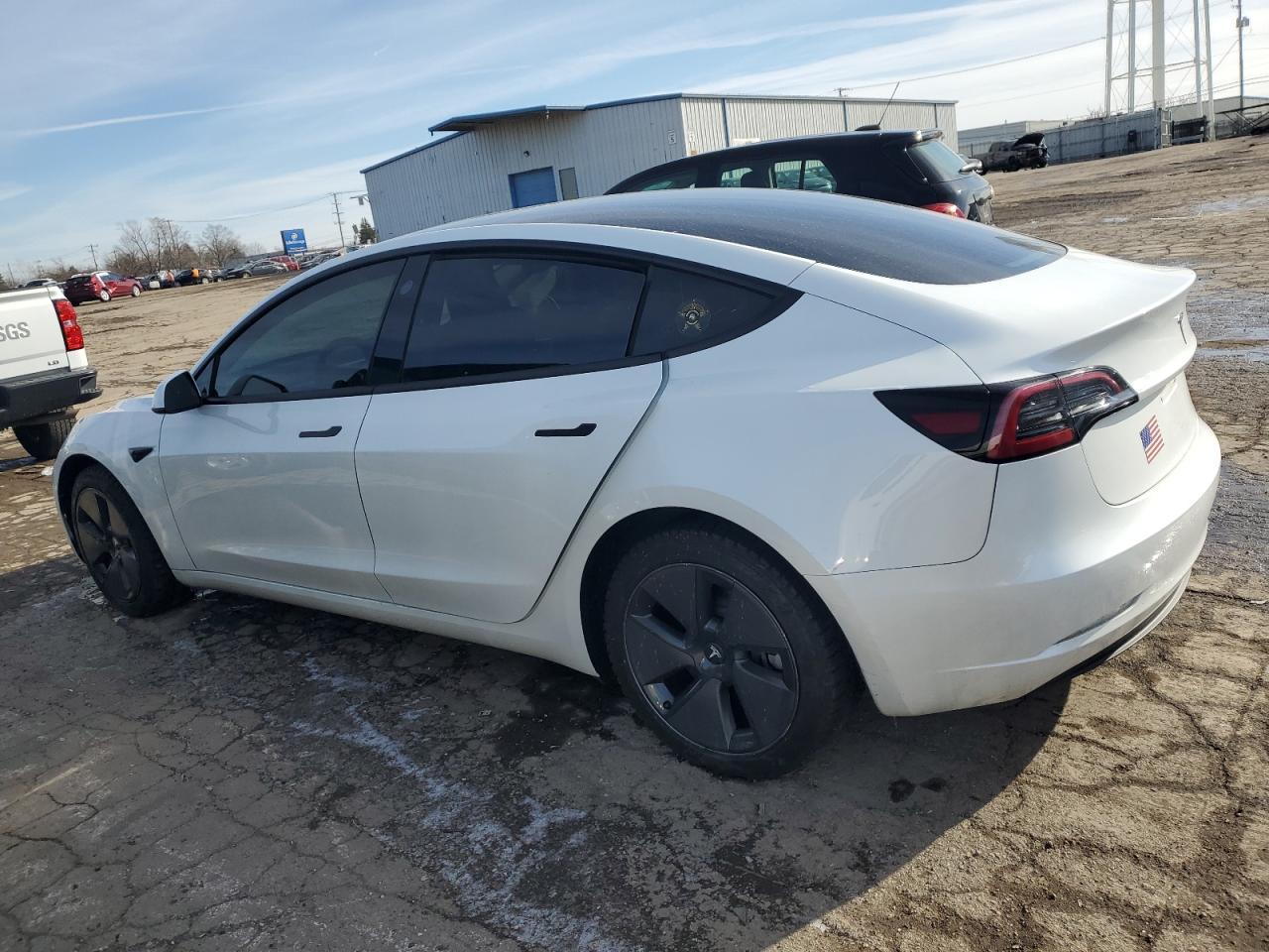 2023 TESLA MODEL 3 - Image 2