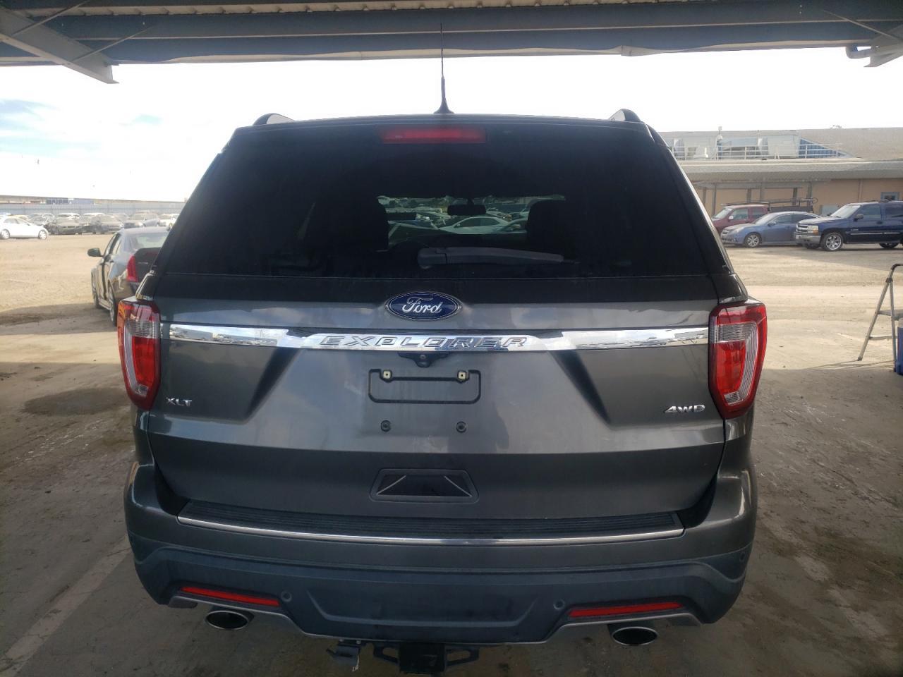 2018 FORD EXPLORER X - Фото 6
