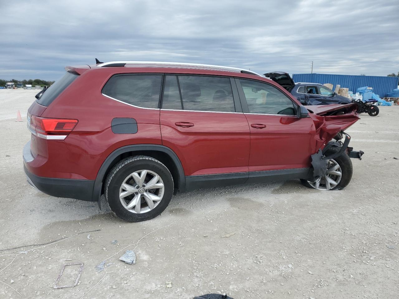 2018 VOLKSWAGEN ATLAS SE - Image 3