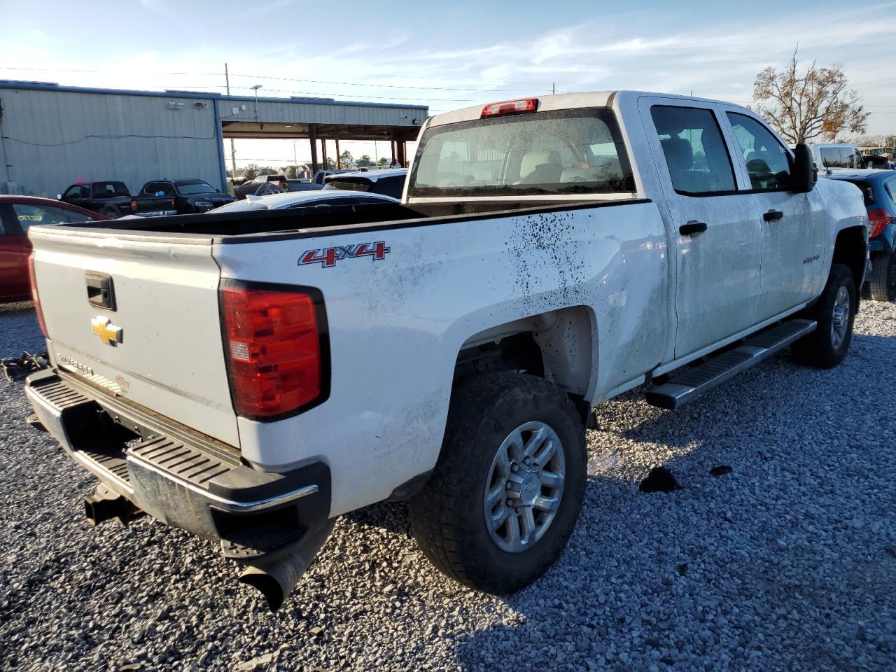 2016 CHEVROLET SILVERADO - Фото 3
