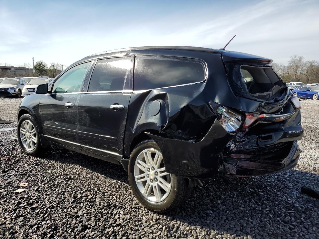 2015 CHEVROLET TRAVERSE L - Image 2
