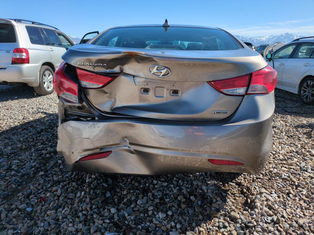 2013 HYUNDAI ELANTRA GL - Image 6