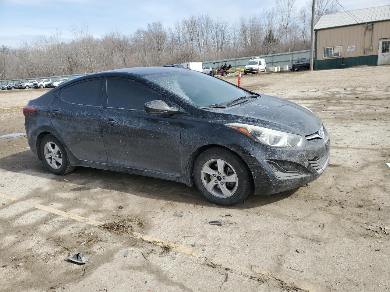 2015 HYUNDAI ELANTRA SE - Image 4