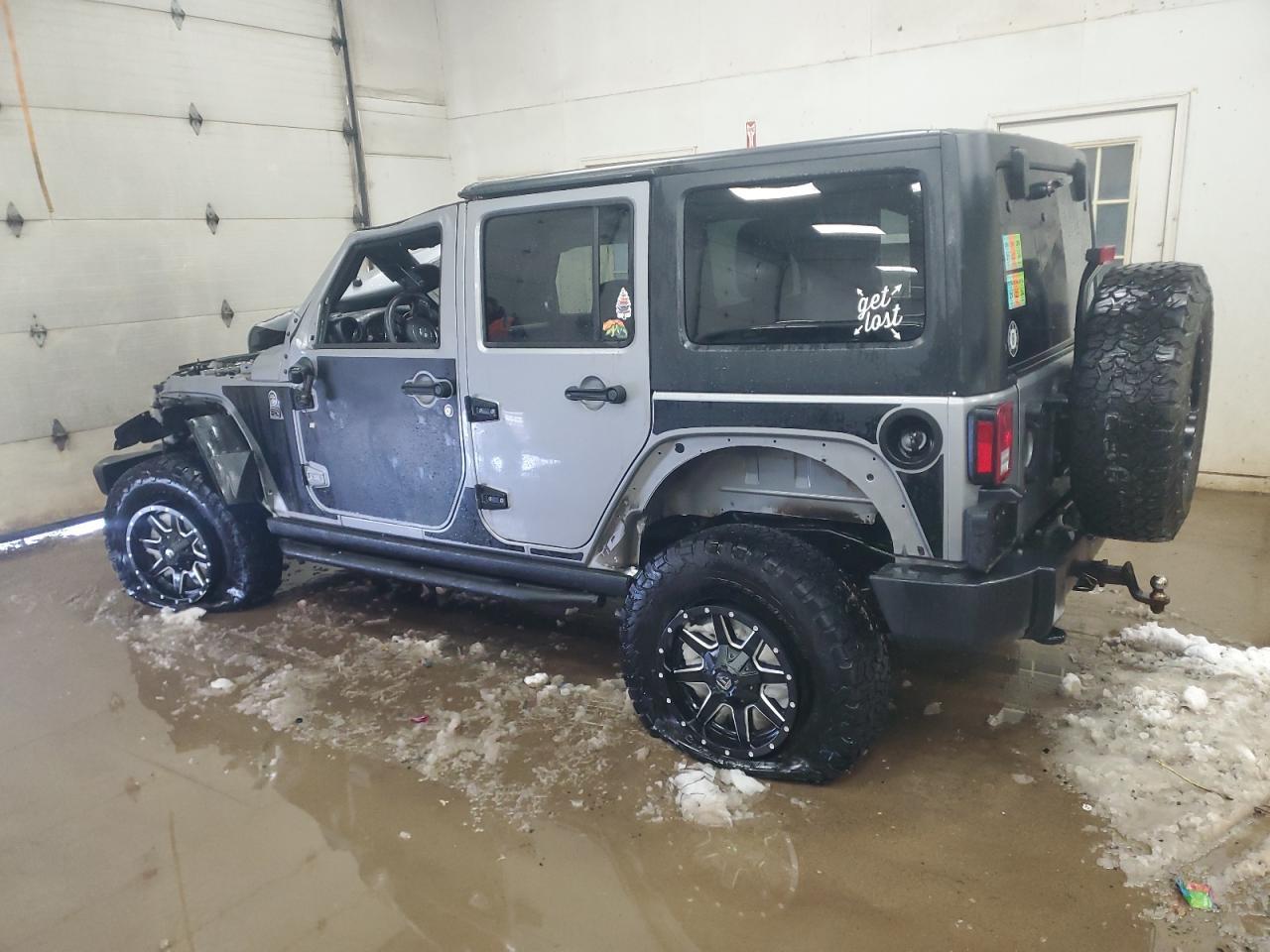 2015 JEEP WRANGLER U - Image 2
