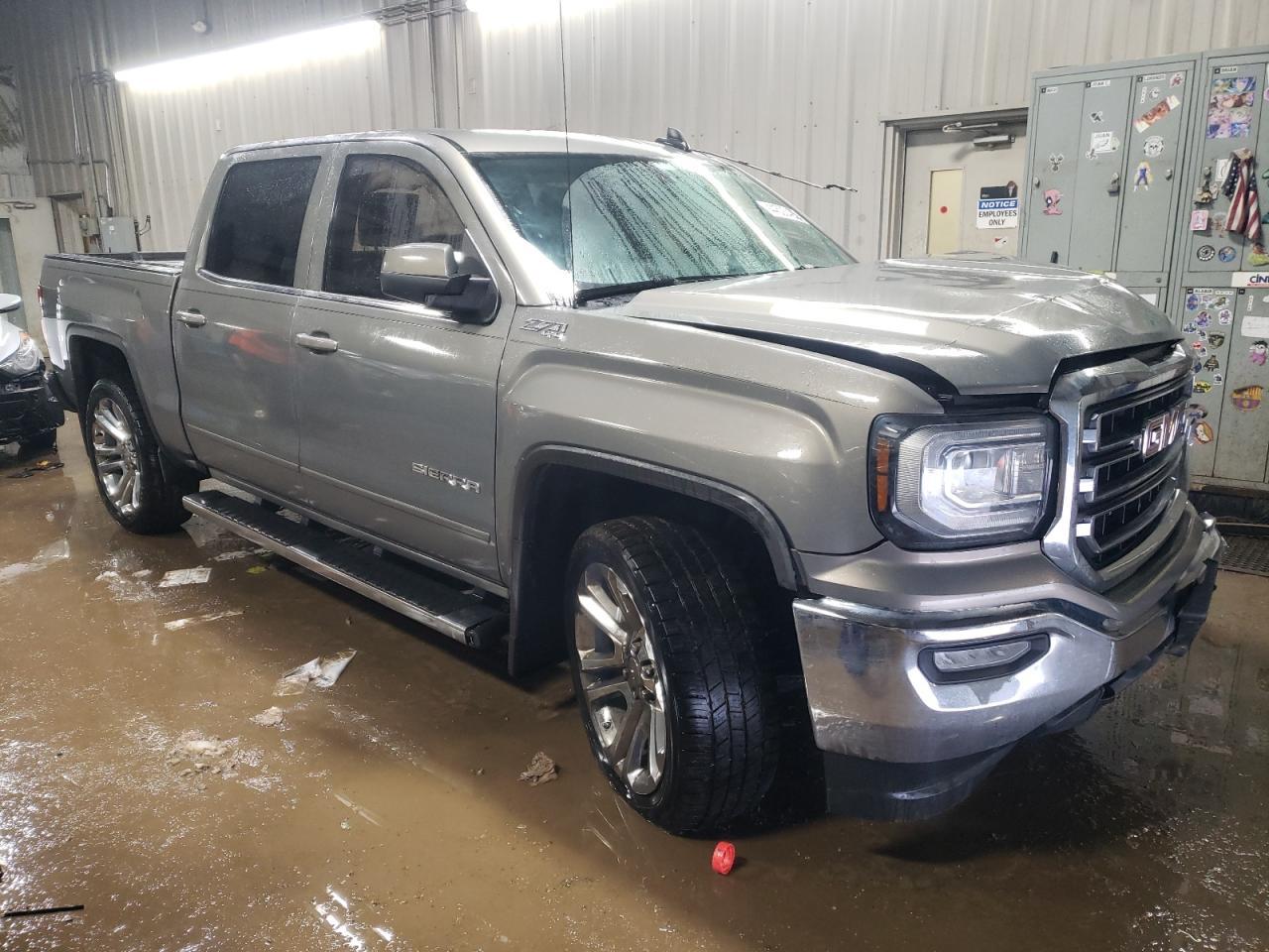 2017 GMC SIERRA K15 - Image 4