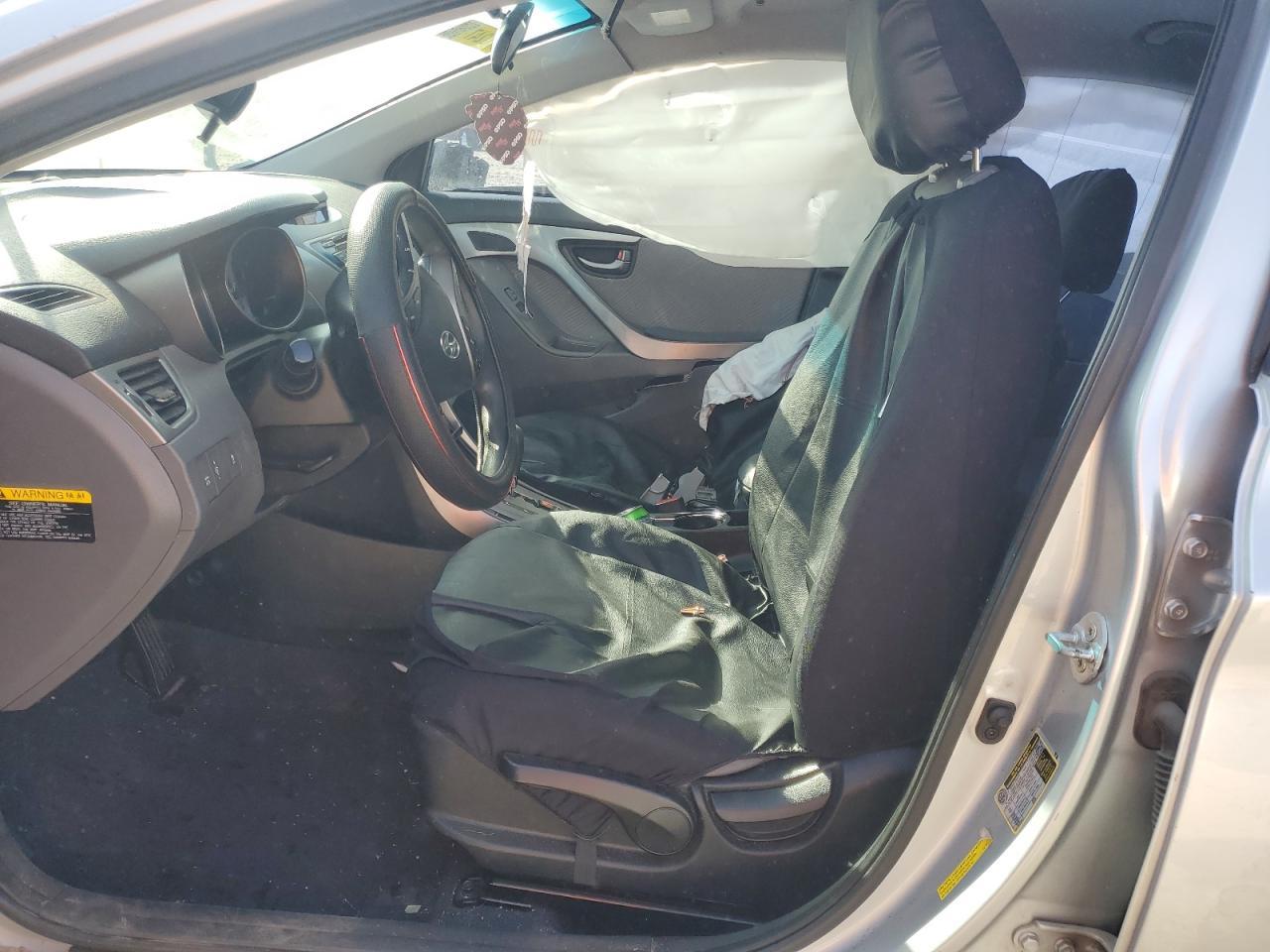 2013 HYUNDAI ELANTRA GL - Image 7