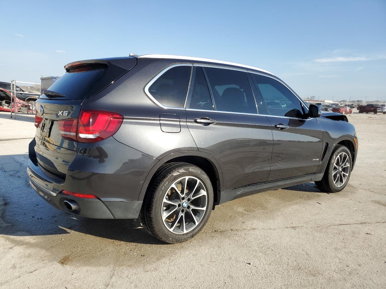 2017 BMW X5 XDRIVE3 - Image 3