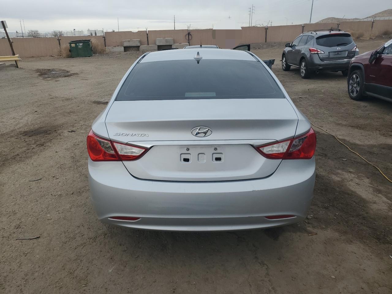 2013 HYUNDAI SONATA GLS - Image 6
