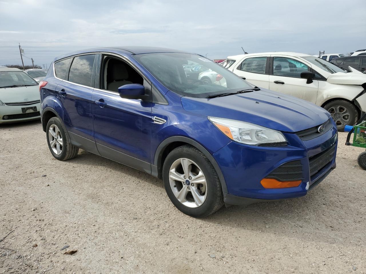 2015 FORD ESCAPE SE - Image 4