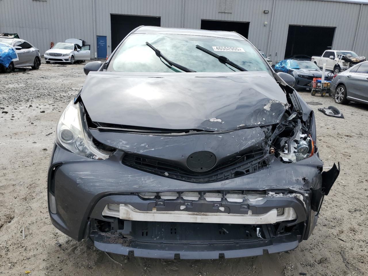 2016 TOYOTA PRIUS V - Image 5