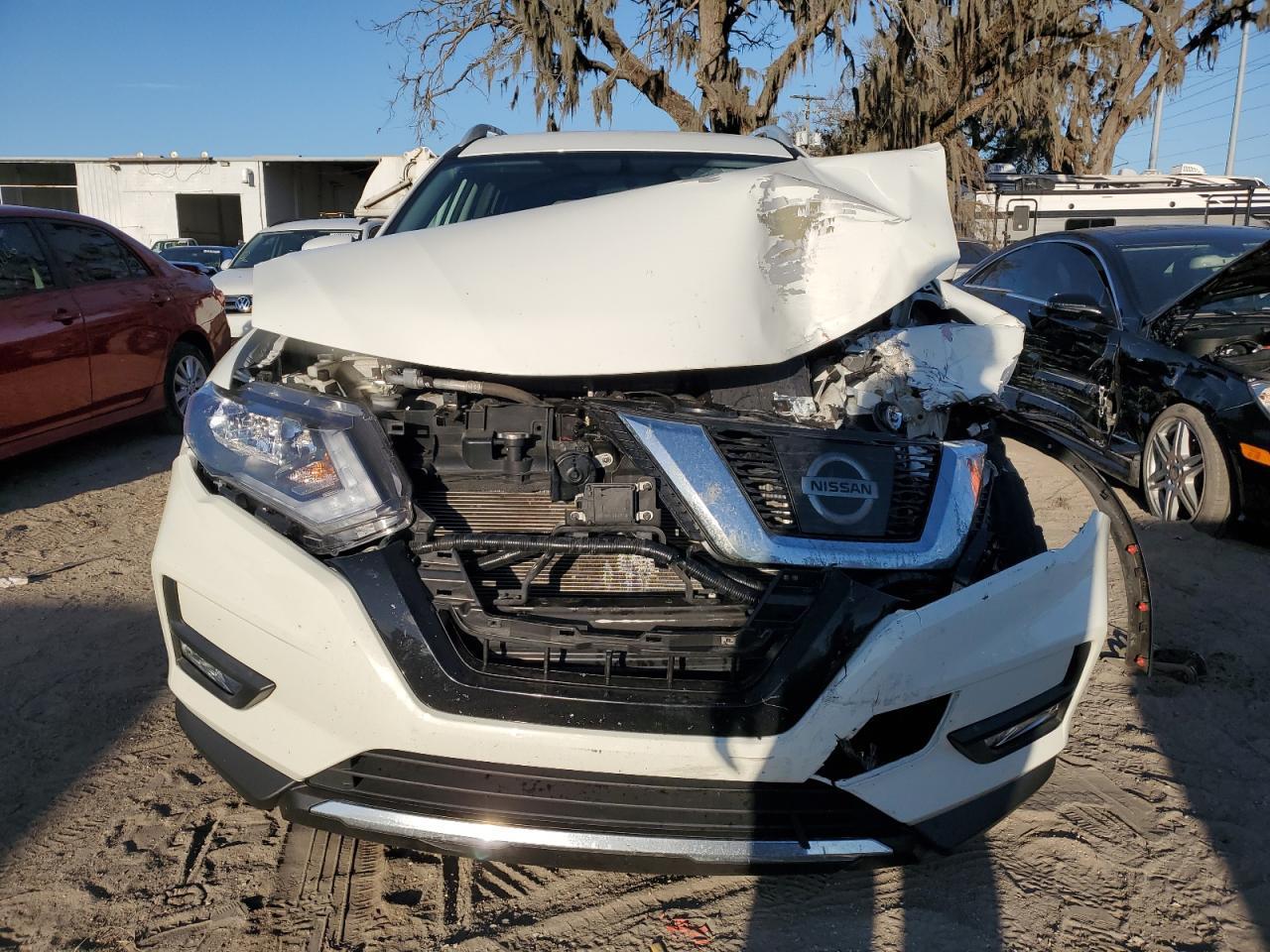 2017 NISSAN ROGUE S - Фото 5