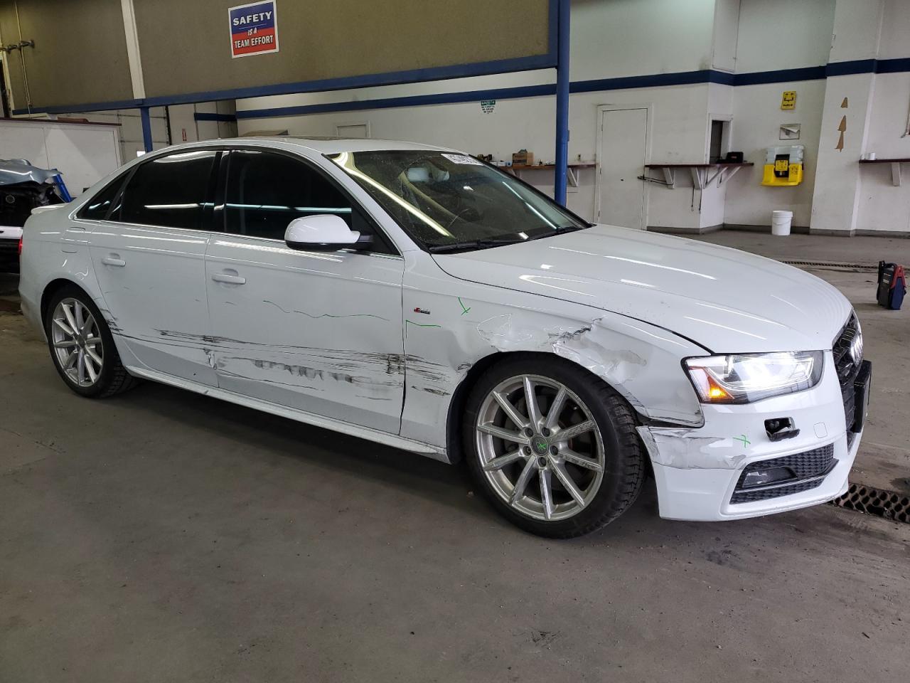 2015 AUDI A4 PREMIUM - Фото 4