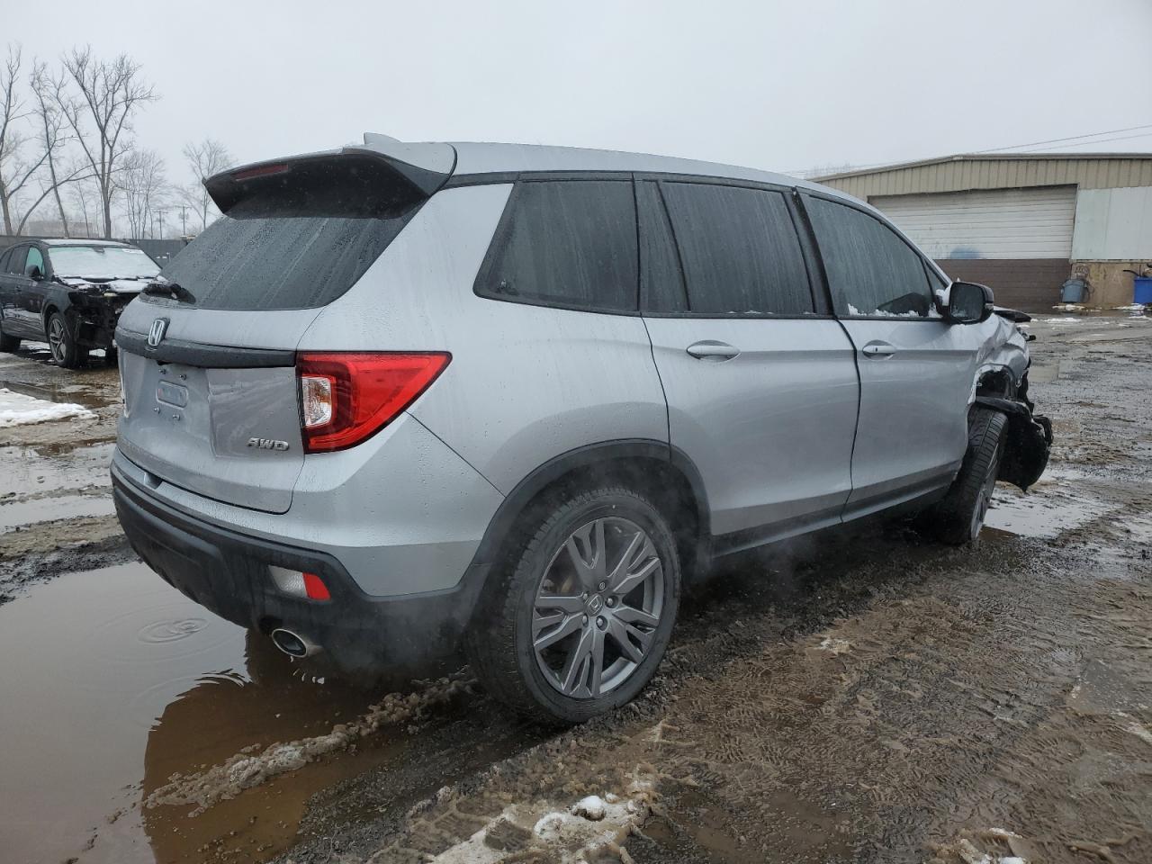 2021 HONDA PASSPORT E - Фото 3