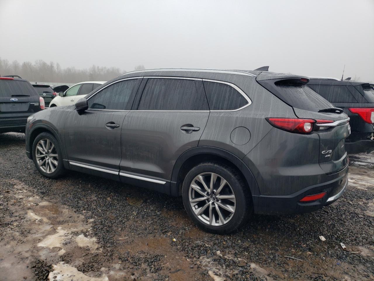 2017 MAZDA CX-9 SIGNA - Image 2