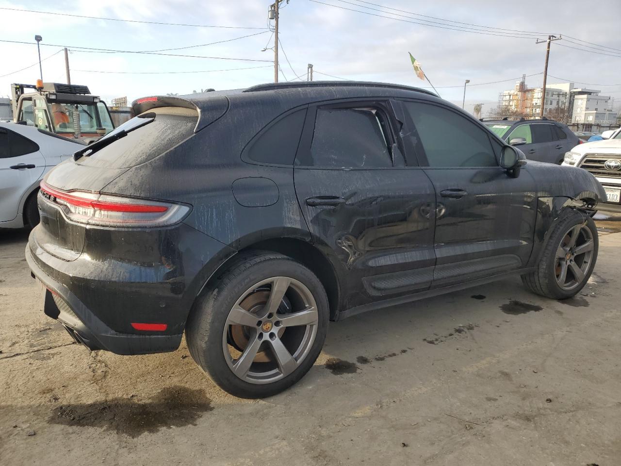 2023 PORSCHE MACAN BASE - Фото 3