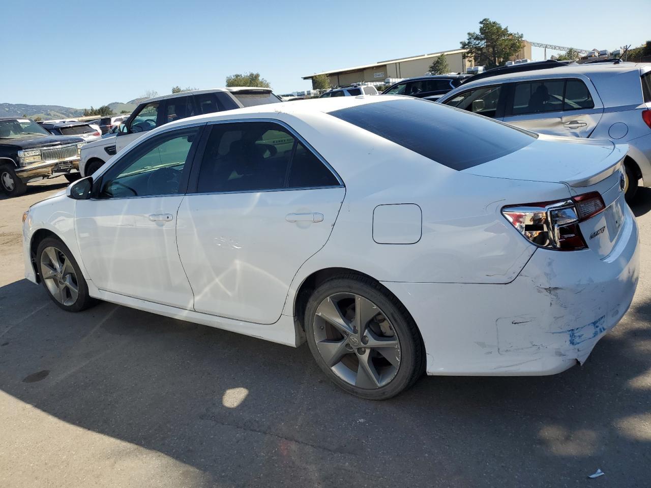 2012 TOYOTA CAMRY BASE - Фото 2