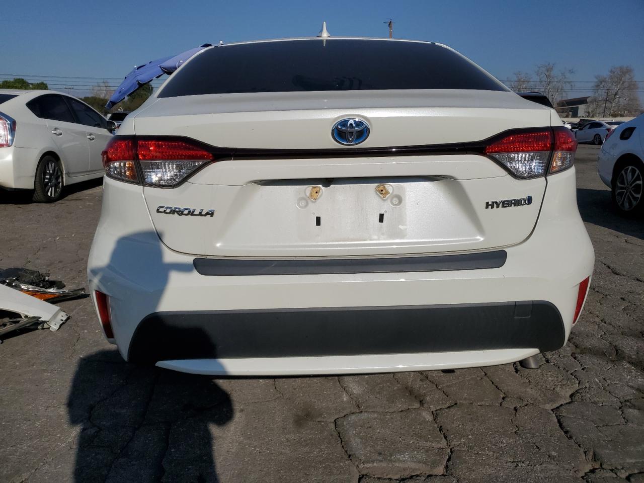 2021 TOYOTA COROLLA LE - Image 6