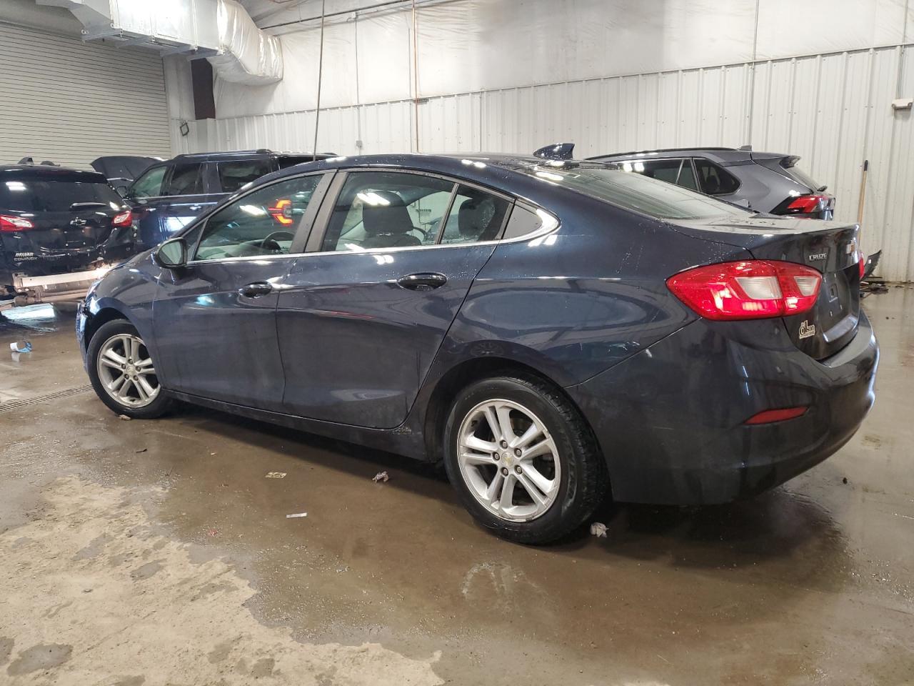 2016 CHEVROLET CRUZE LT - Image 2