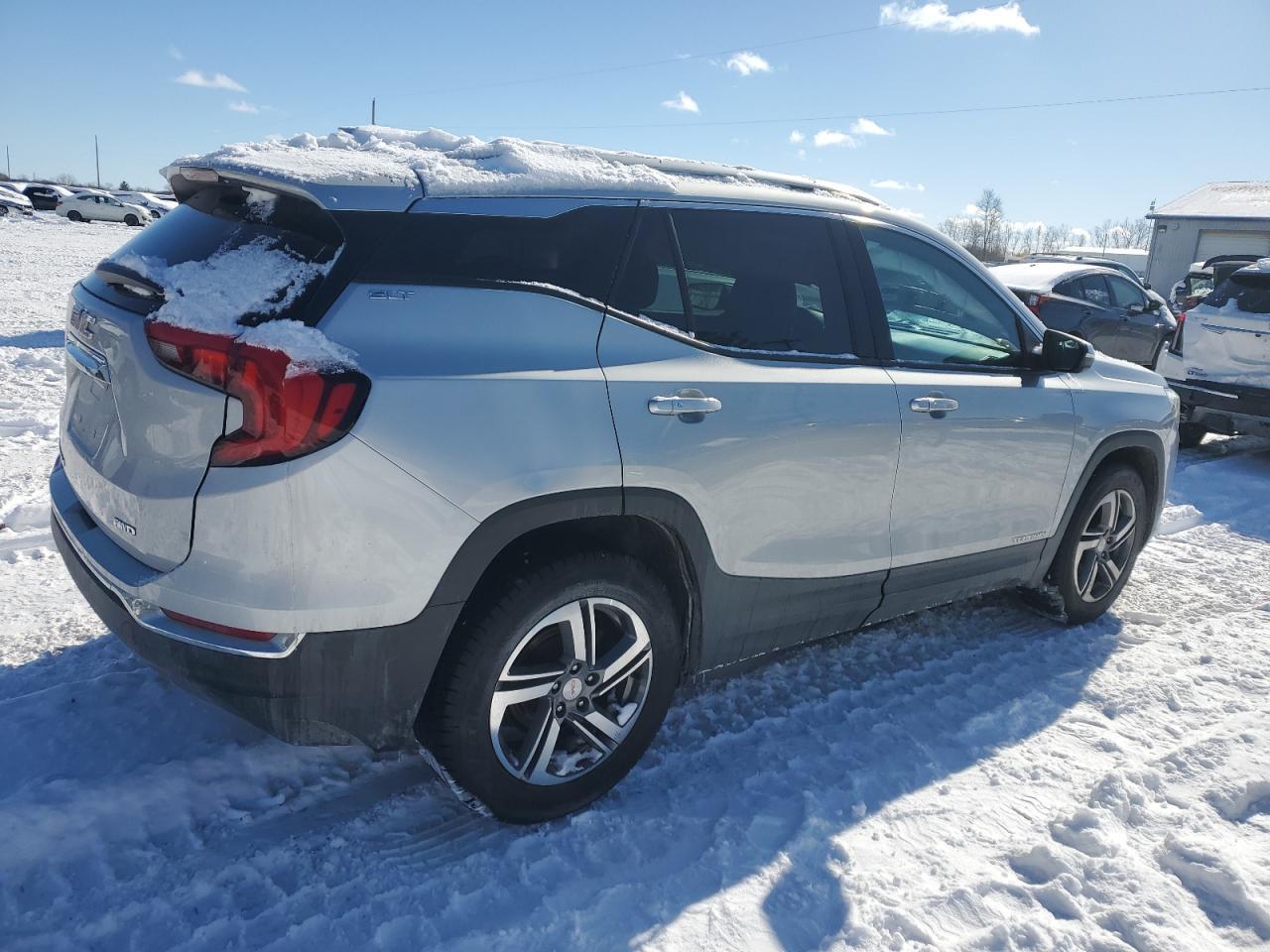 2019 GMC TERRAIN SL - Фото 3