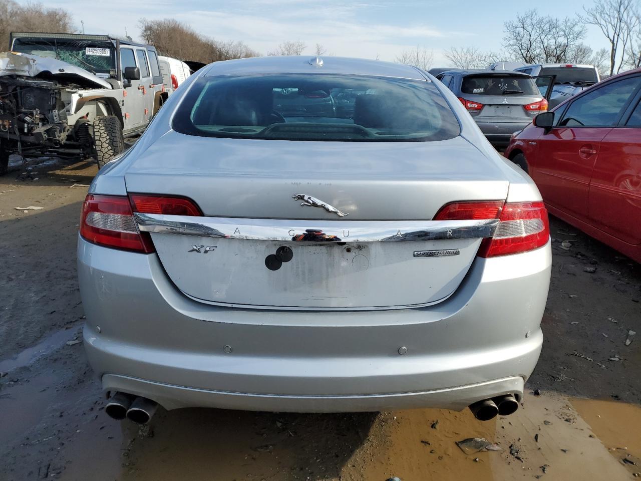 2011 JAGUAR XF SUPERCH - Фото 6