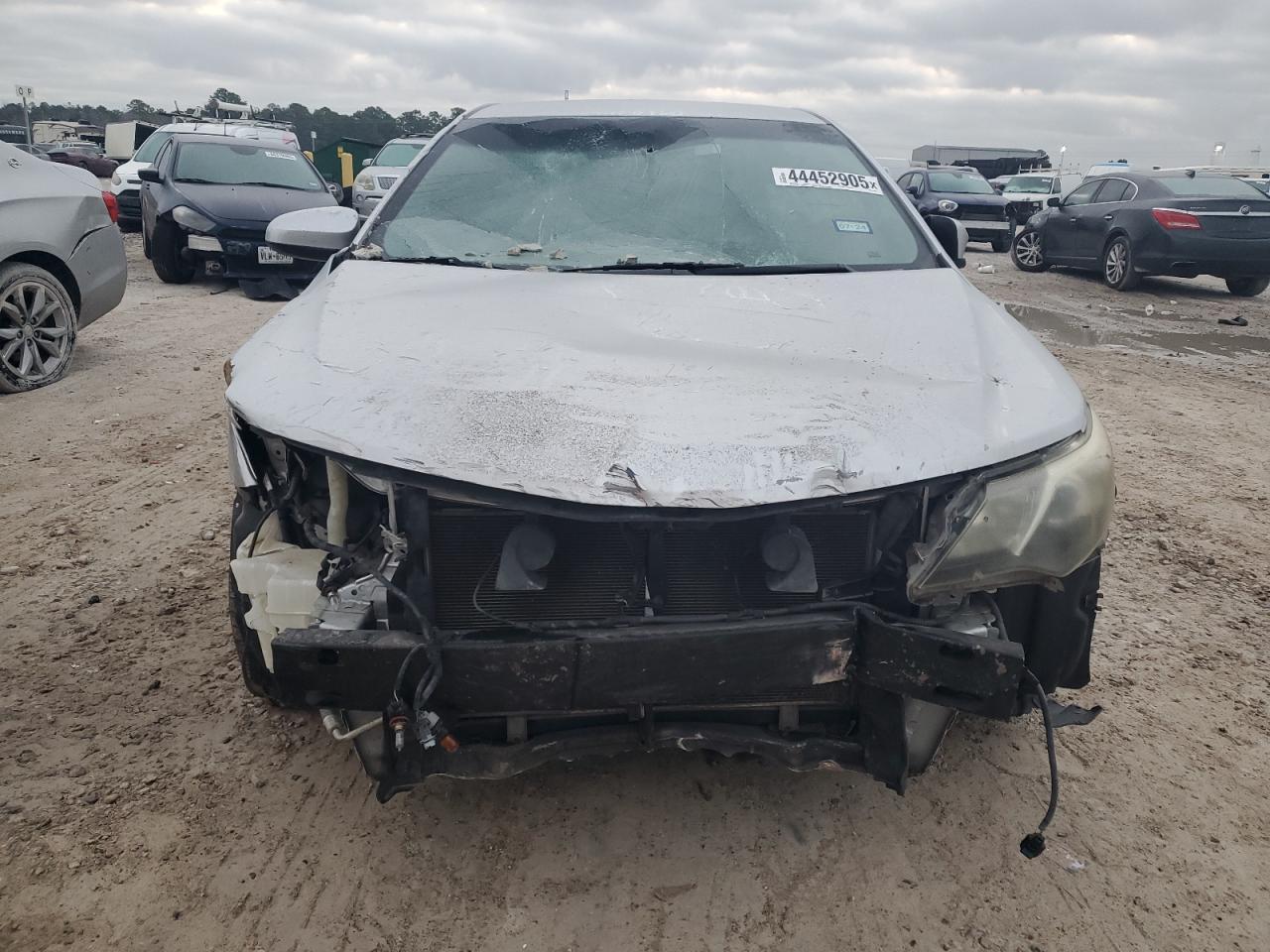 2013 TOYOTA CAMRY L - Image 5