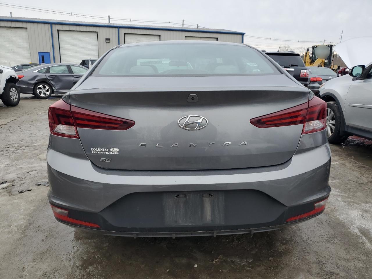 2019 HYUNDAI ELANTRA SE - Фото 6
