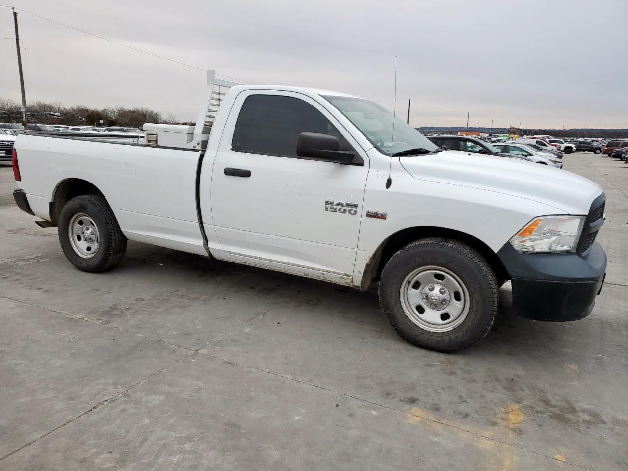 2017 RAM 1500 ST - Фото 4