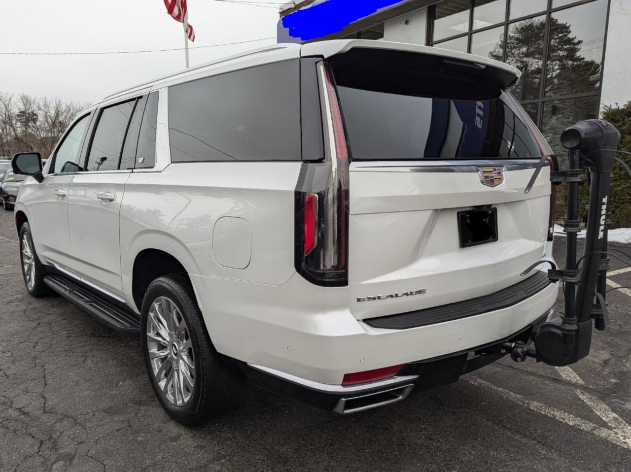 2021 CADILLAC ESCALADE E - Фото 3