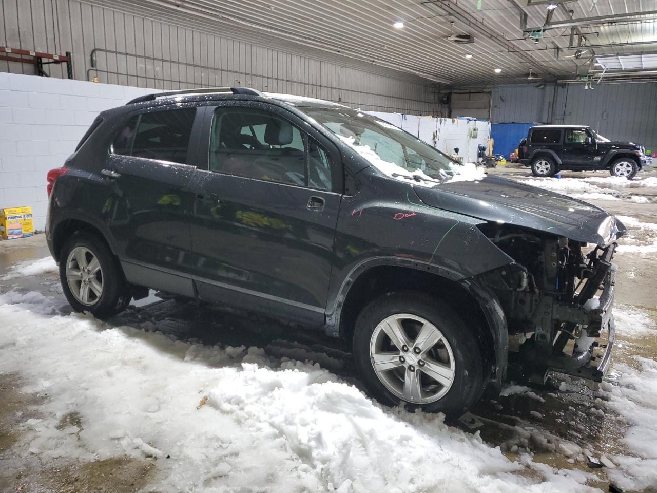 2018 CHEVROLET TRAX 1LT - Image 4