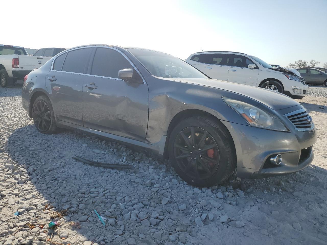 2012 INFINITI G37 BASE - Image 4