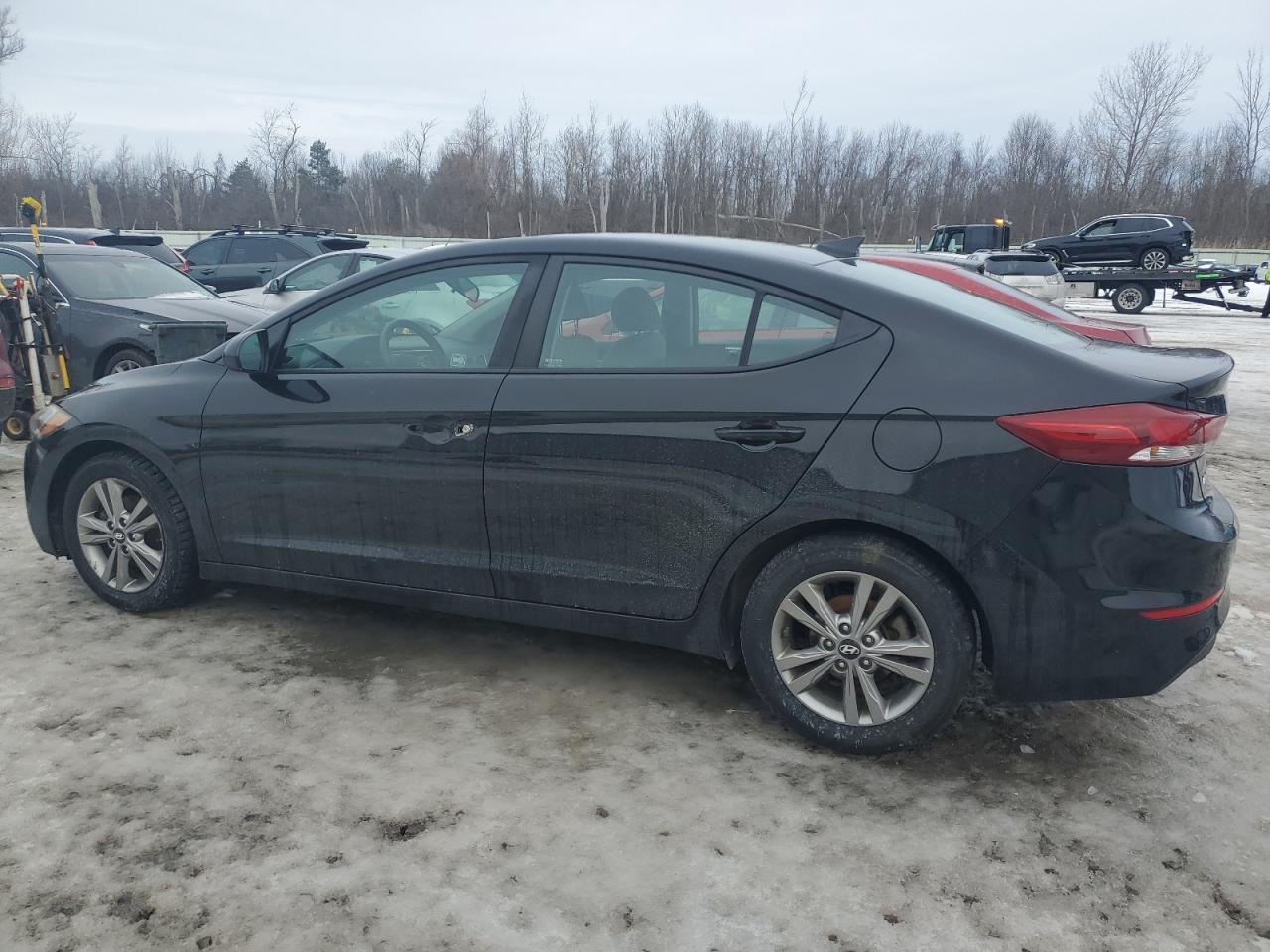 2018 HYUNDAI ELANTRA SE - Фото 2