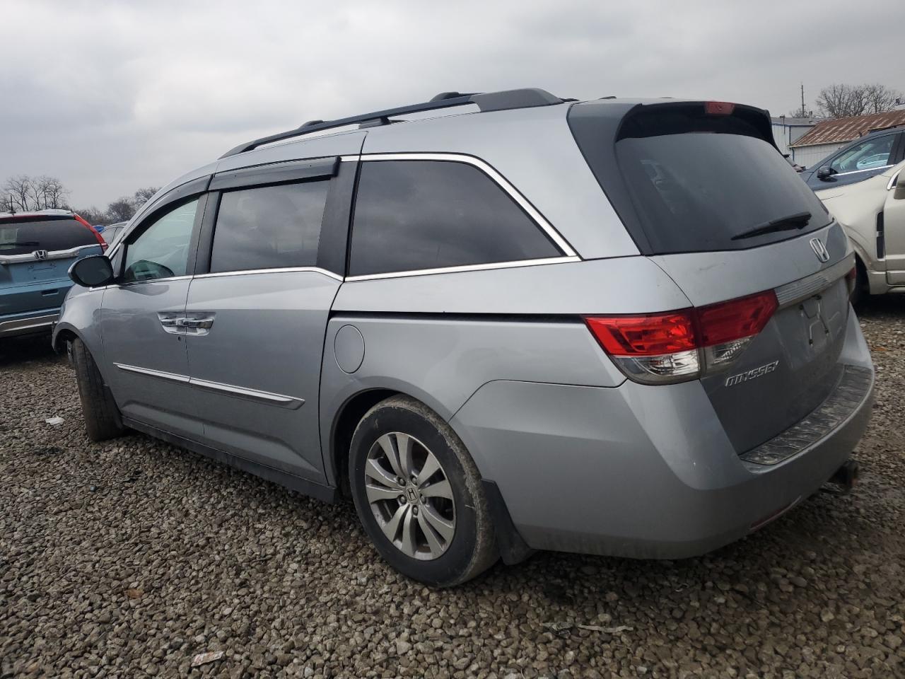 2016 HONDA ODYSSEY EX - Фото 2