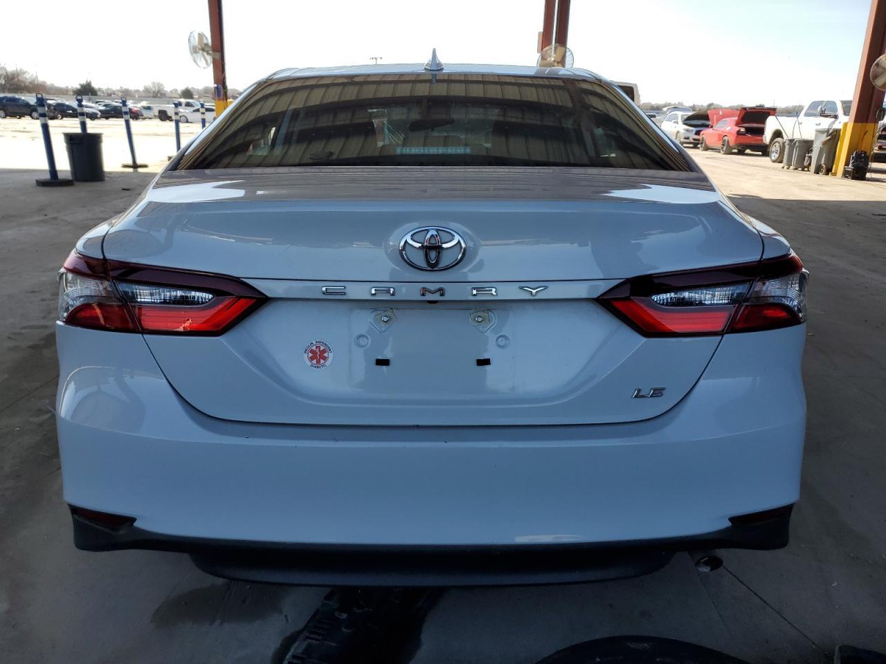 2024 TOYOTA CAMRY LE - Image 6