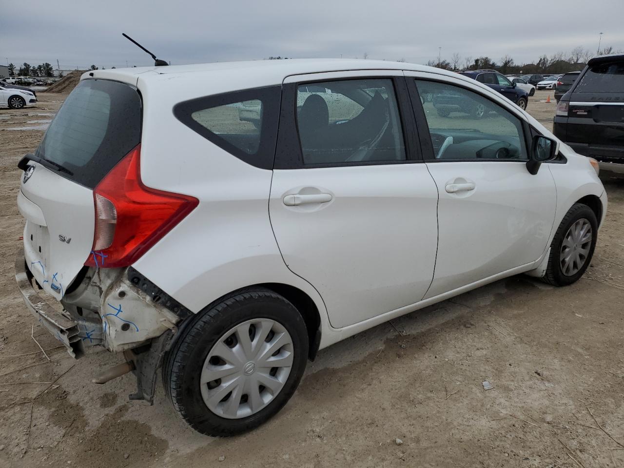 2015 NISSAN VERSA NOTE - Фото 3