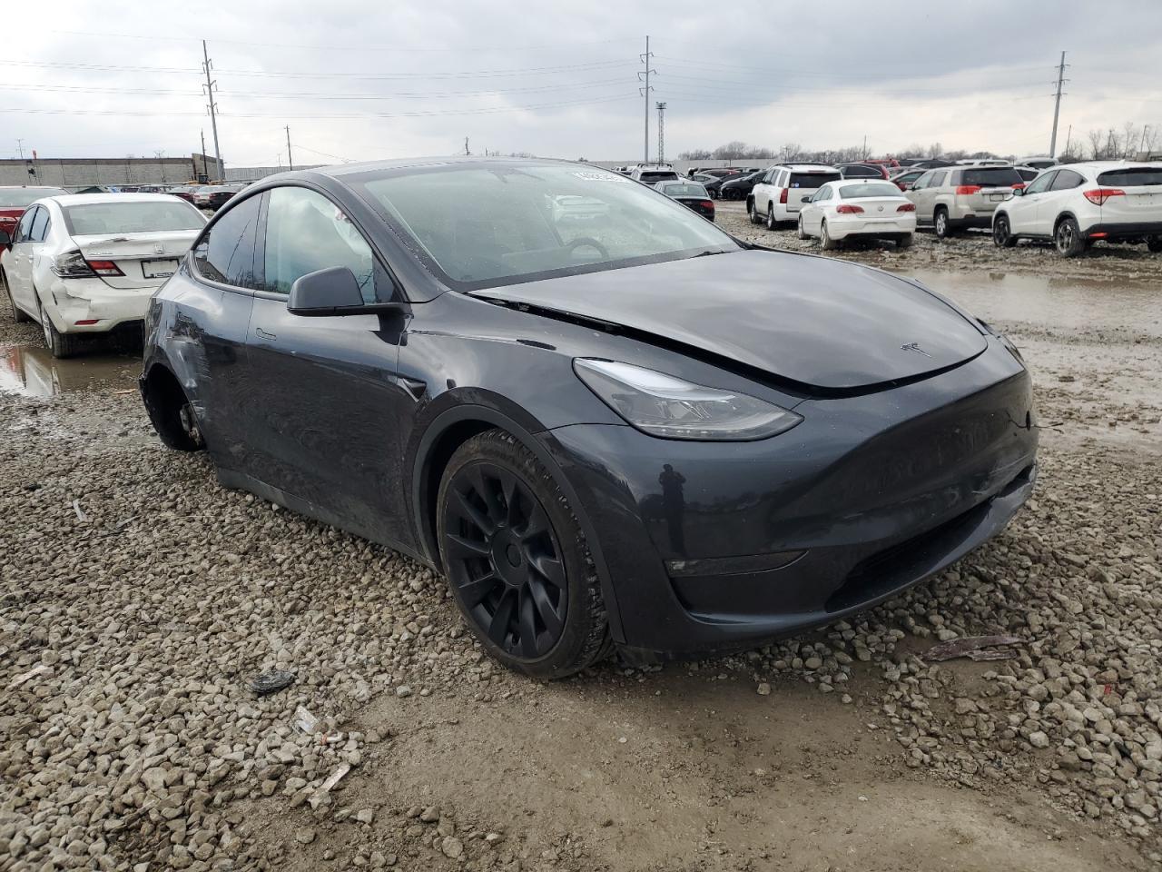 2024 TESLA MODEL Y - Image 4