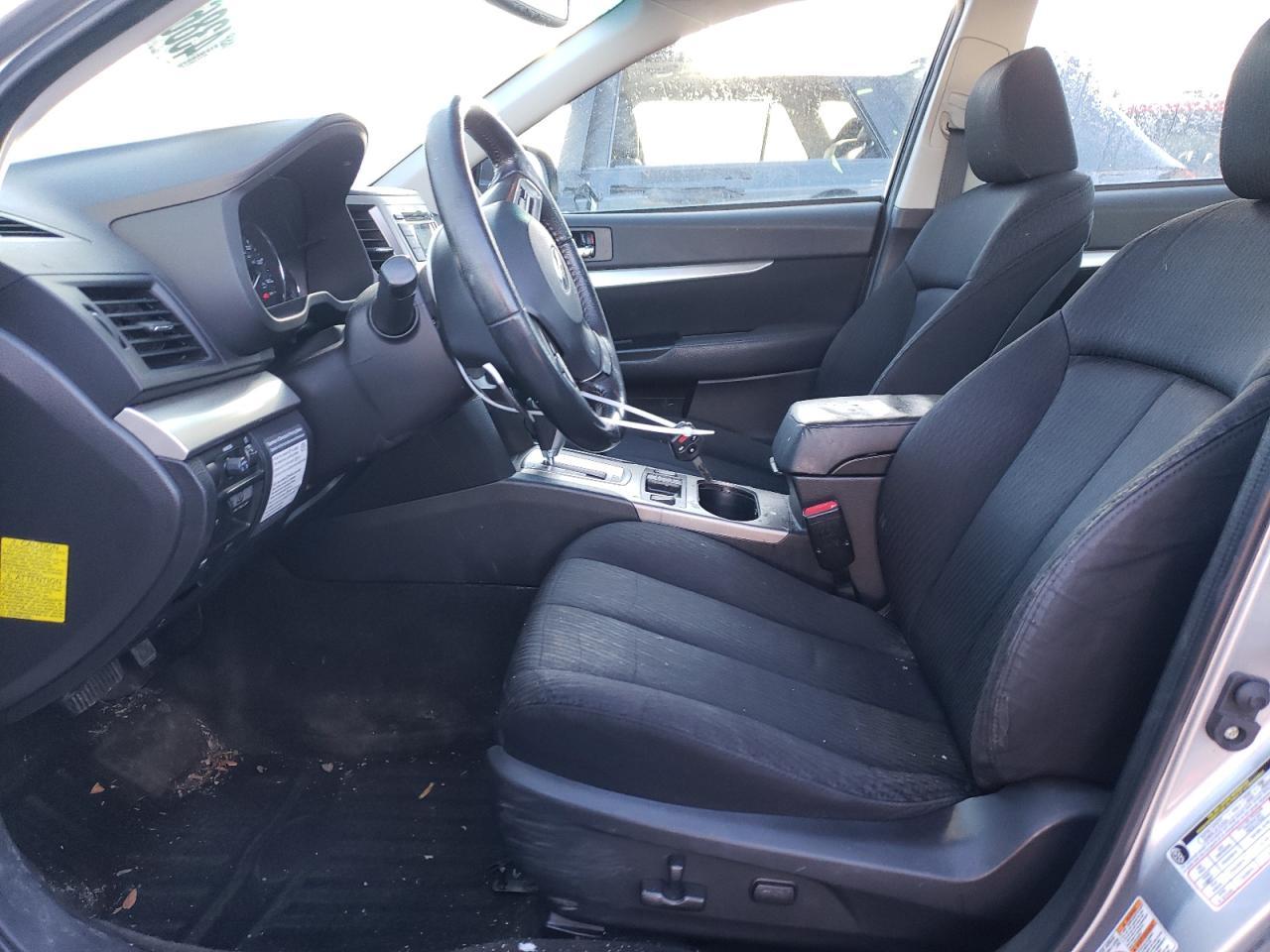 2012 SUBARU LEGACY 2.5 - Image 7