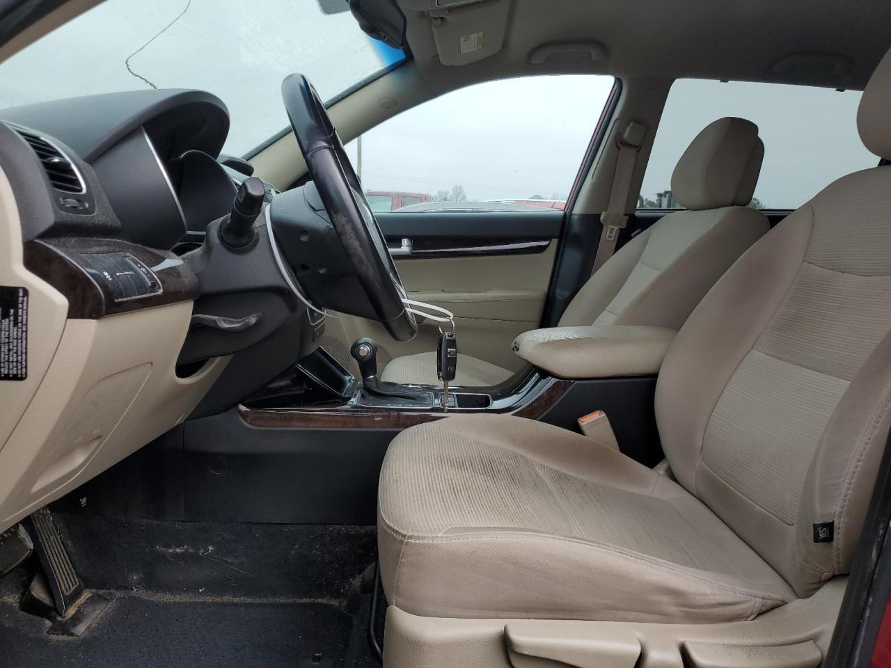 2015 KIA SORENTO LX - Image 7