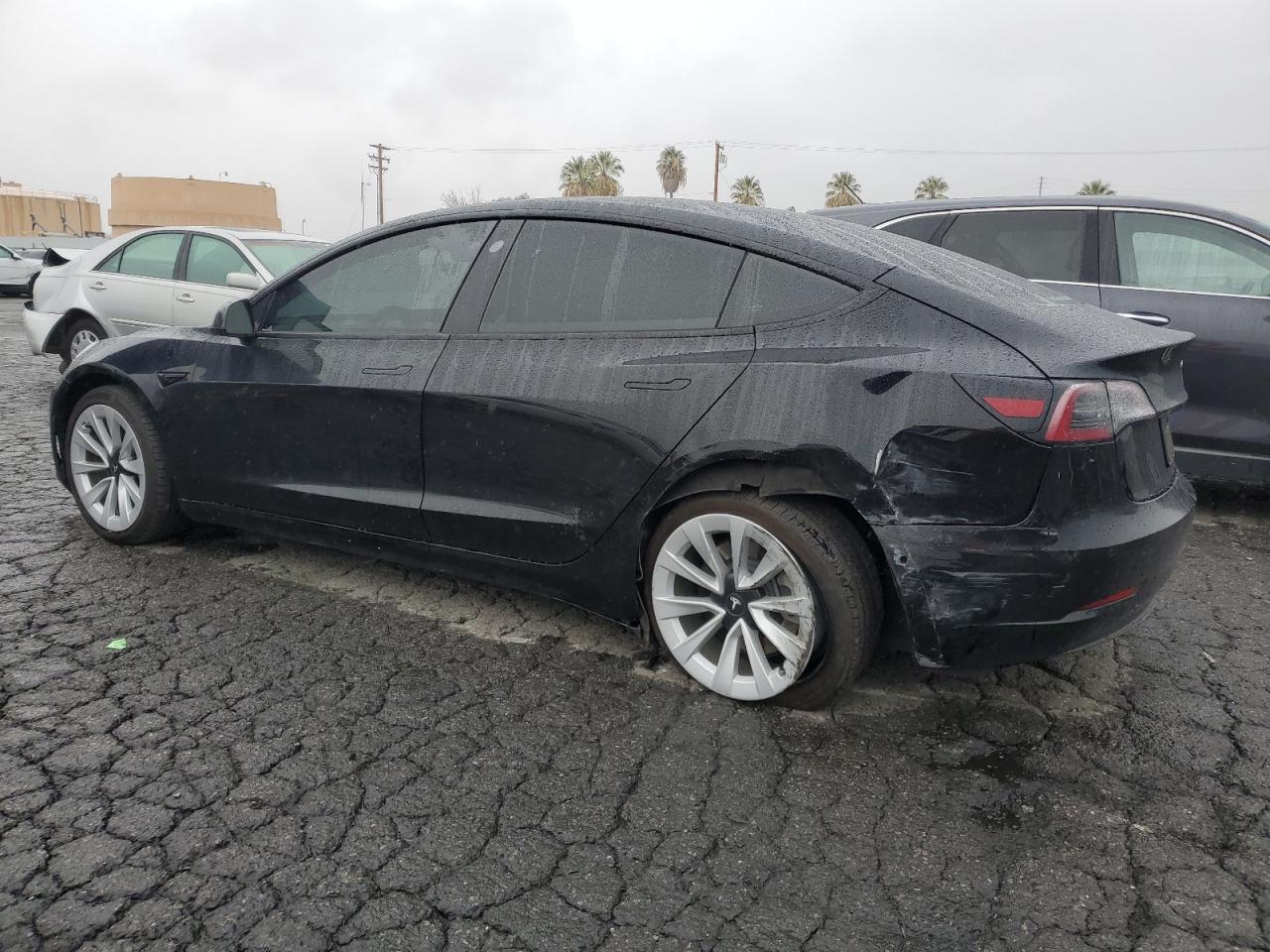 2022 TESLA MODEL 3 - Фото 2