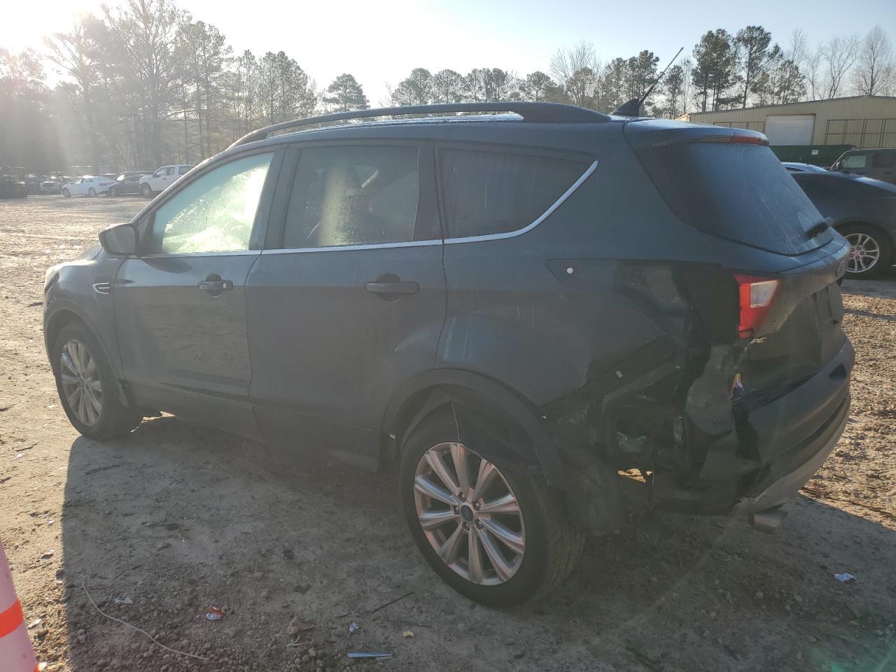2019 FORD ESCAPE SEL - Фото 2