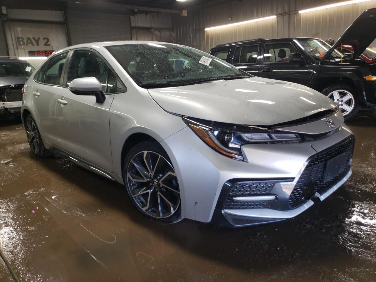 2022 TOYOTA COROLLA SE - Фото 4