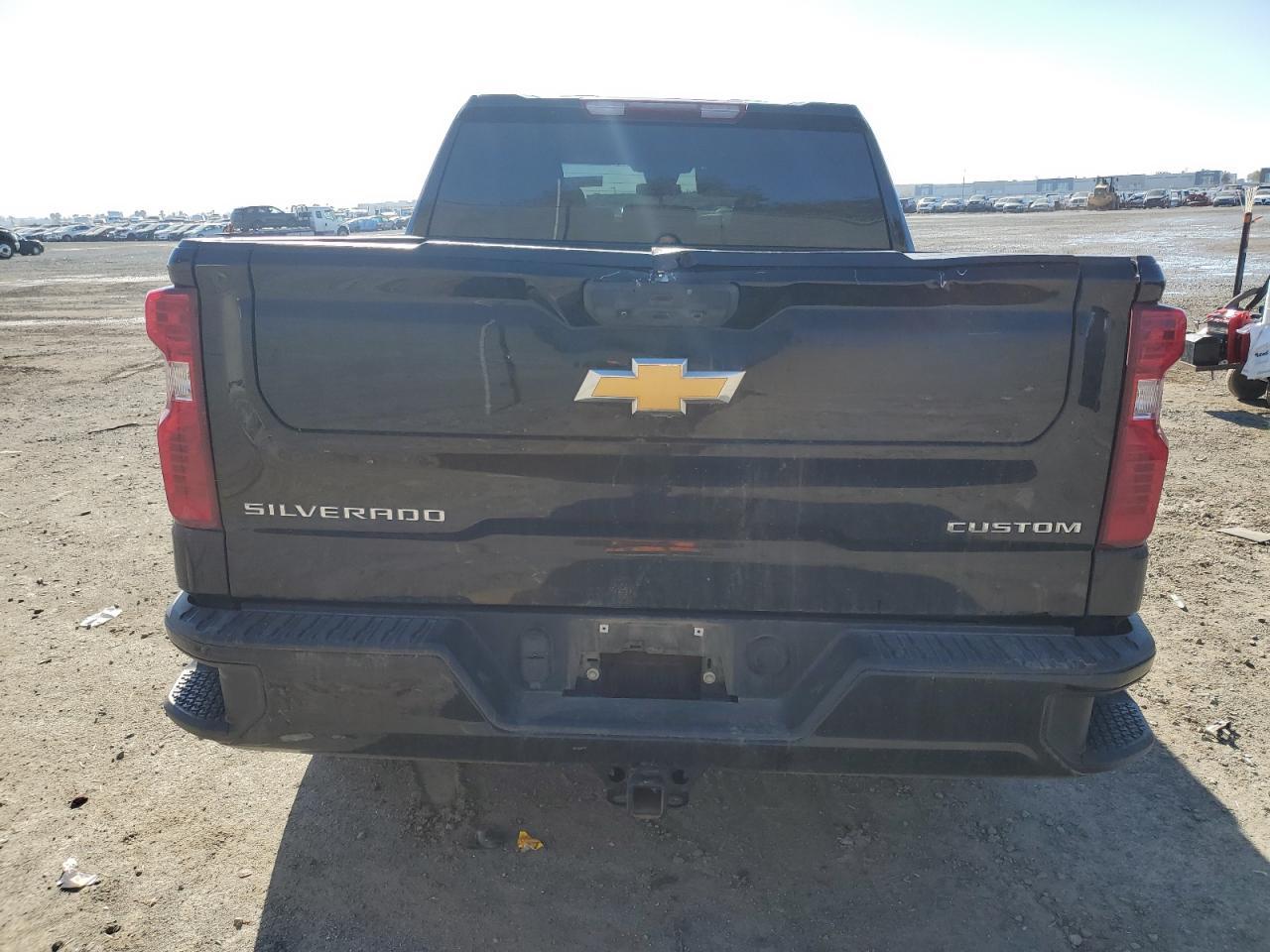 2023 CHEVROLET SILVERADO - Фото 6