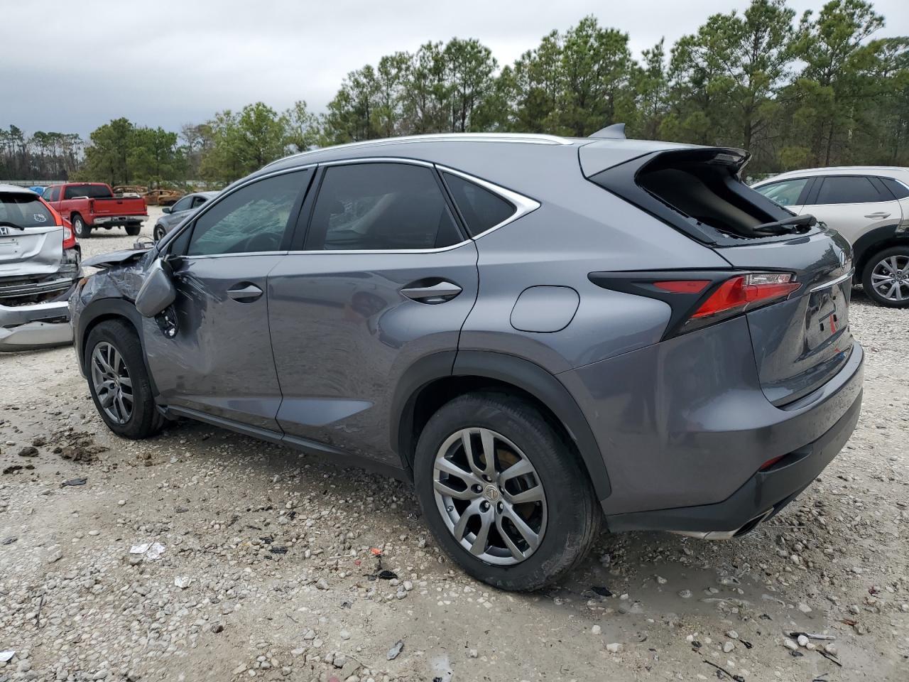 2016 LEXUS NX 200T BA - Фото 2
