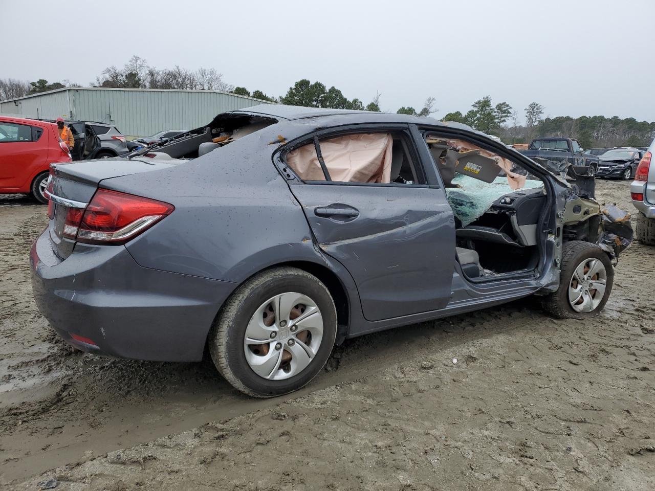 2015 HONDA CIVIC LX - Image 3